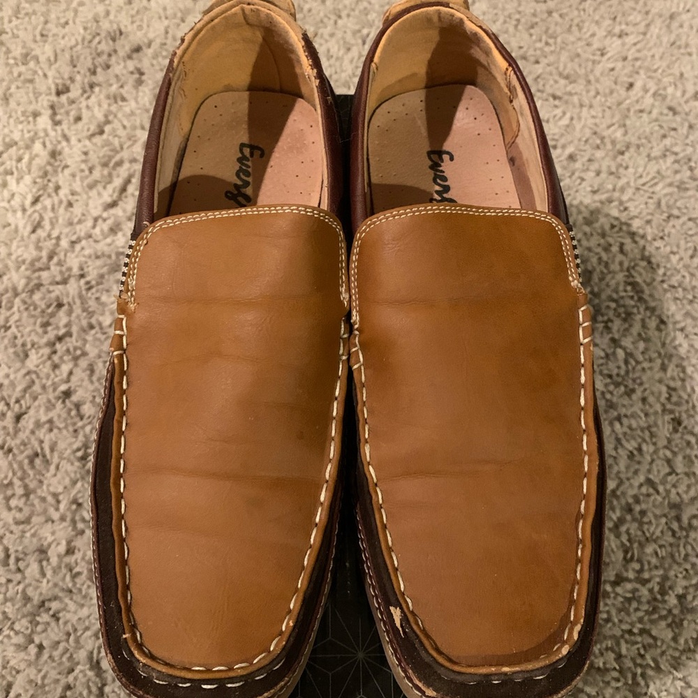 Evergreen Men's Tan Loafers